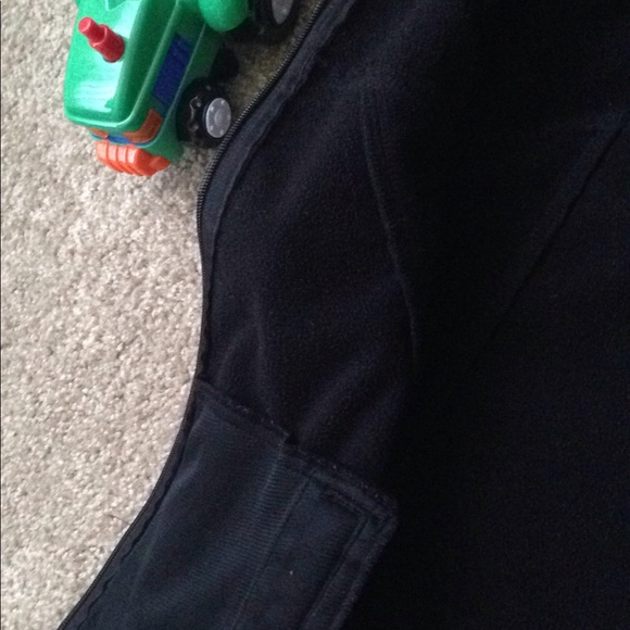 Weatherproof- Boy's hooded jacket size 6 . - Picture 6 of 8